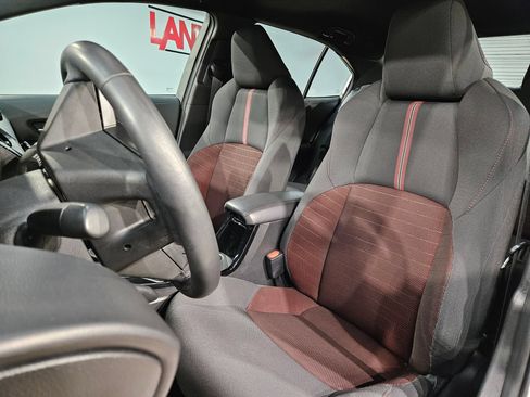 Used 2024 Toyota Corolla SE FWD image 23