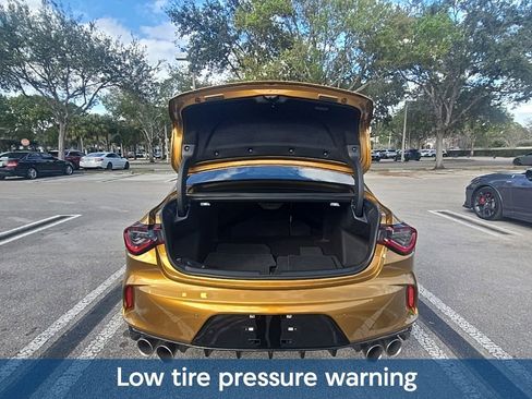 Used 2023 Acura TLX Type S image 9