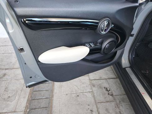 Used 2020 MINI Cooper S image 28