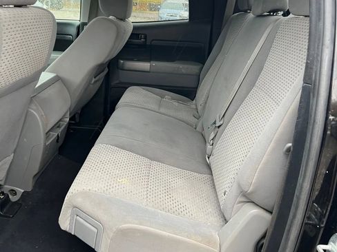 Used 2013 Toyota Tundra 4x4 Double Cab w/ Tow Pkg image 11