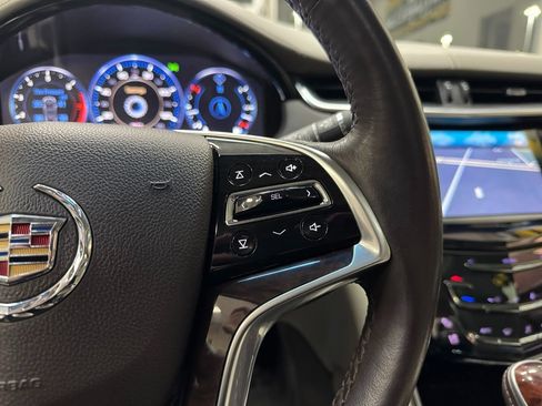 Used 2013 Cadillac XTS Platinum image 42