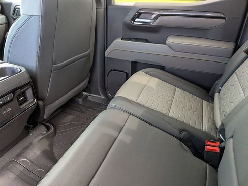 New 2026 Chevrolet Silverado 1500 ZR2 AWD/4WD image 35