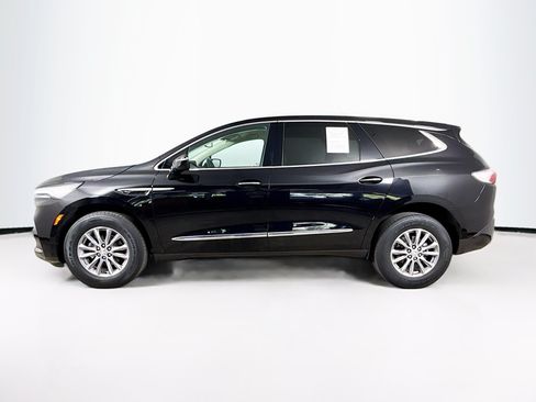 Used 2023 Buick Enclave Essence FWD image 7