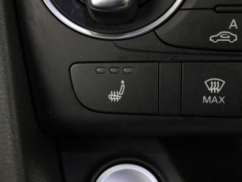 Used 2018 Audi Q3 2.0T Premium w/ Convenience Package image 25