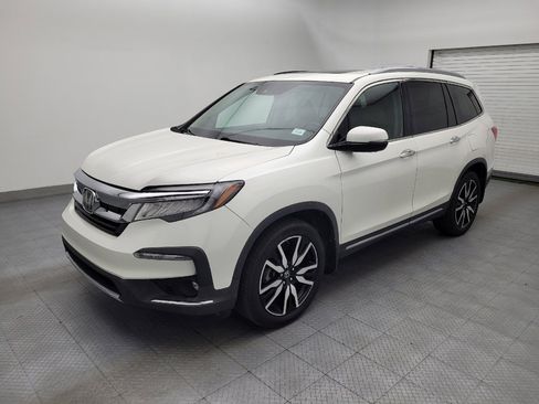 Used 2019 Honda Pilot Touring image 2