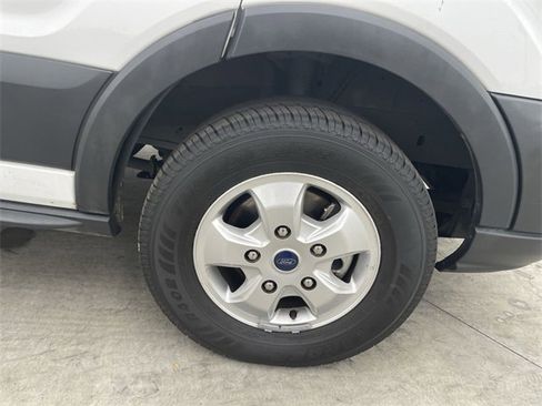 Used 2018 Ford Transit 350 XLT image 30