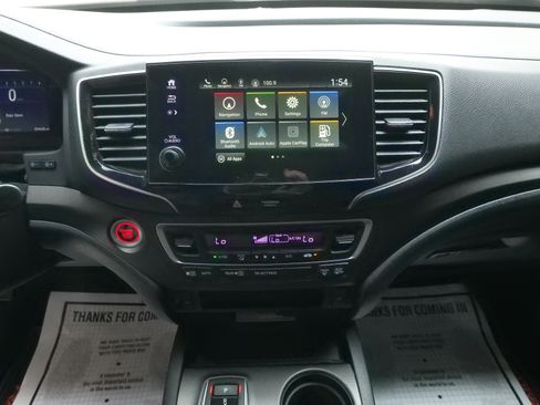 Used 2022 Honda Passport TrailSport image 19