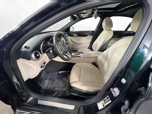 Used 2019 Mercedes-Benz C 300 4MATIC Sedan image 20