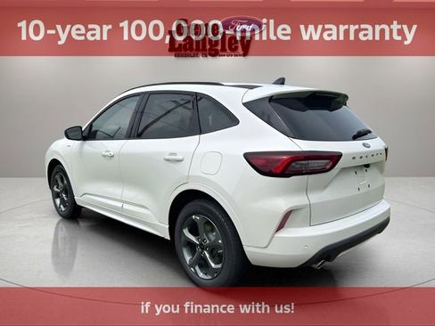 Used 2024 Ford Escape ST-Line w/ Tech Pack #1 image 4