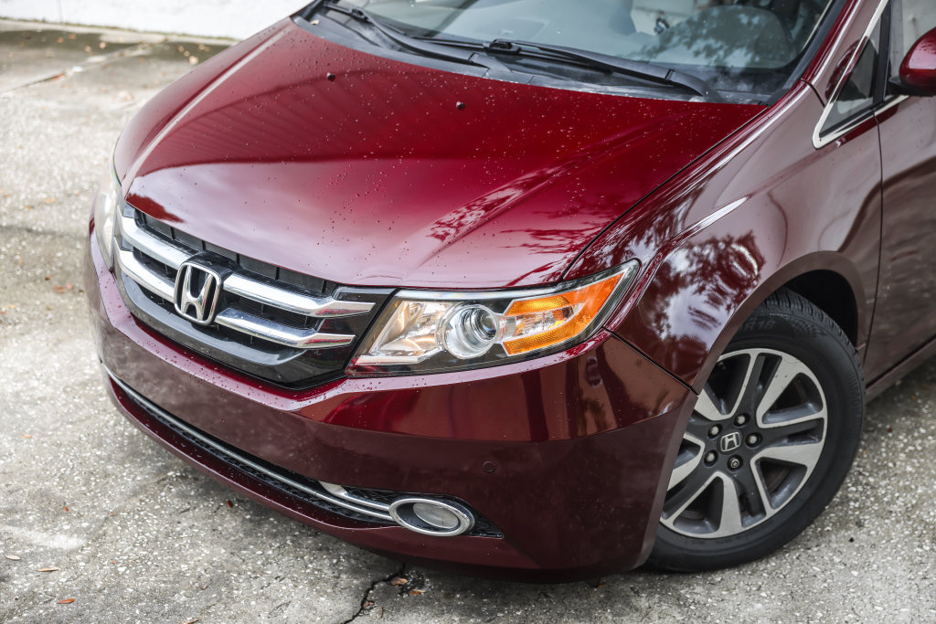 Used 2015 Honda Odyssey Touring image 12