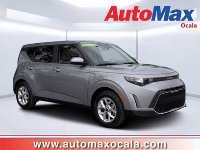 Used 2025 Kia Soul LX w/ LX Technology Package