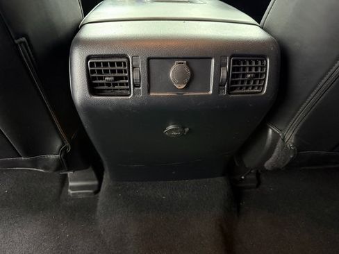 Used 2018 Toyota Tundra Limited image 31