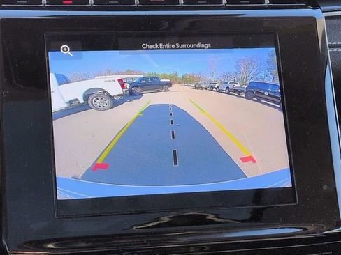 Used 2023 Jeep Grand Cherokee Laredo X image 22