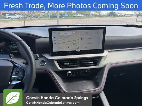Used 2025 Ford Explorer ST-Line w/ ST-Line Street Pack AWD/4WD image 12