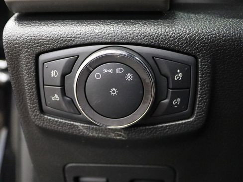 Used 2019 Ford F150 Platinum w/ Technology Package image 39