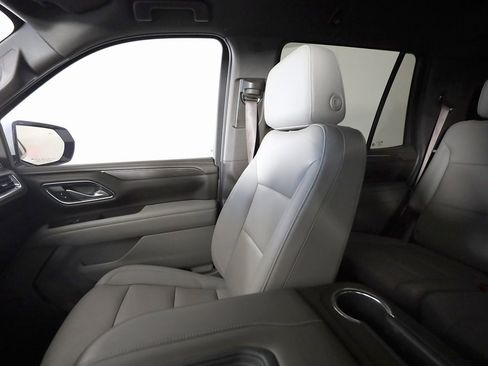 Used 2023 Chevrolet Tahoe Z71 w/ Z71 Off-Road Package image 43