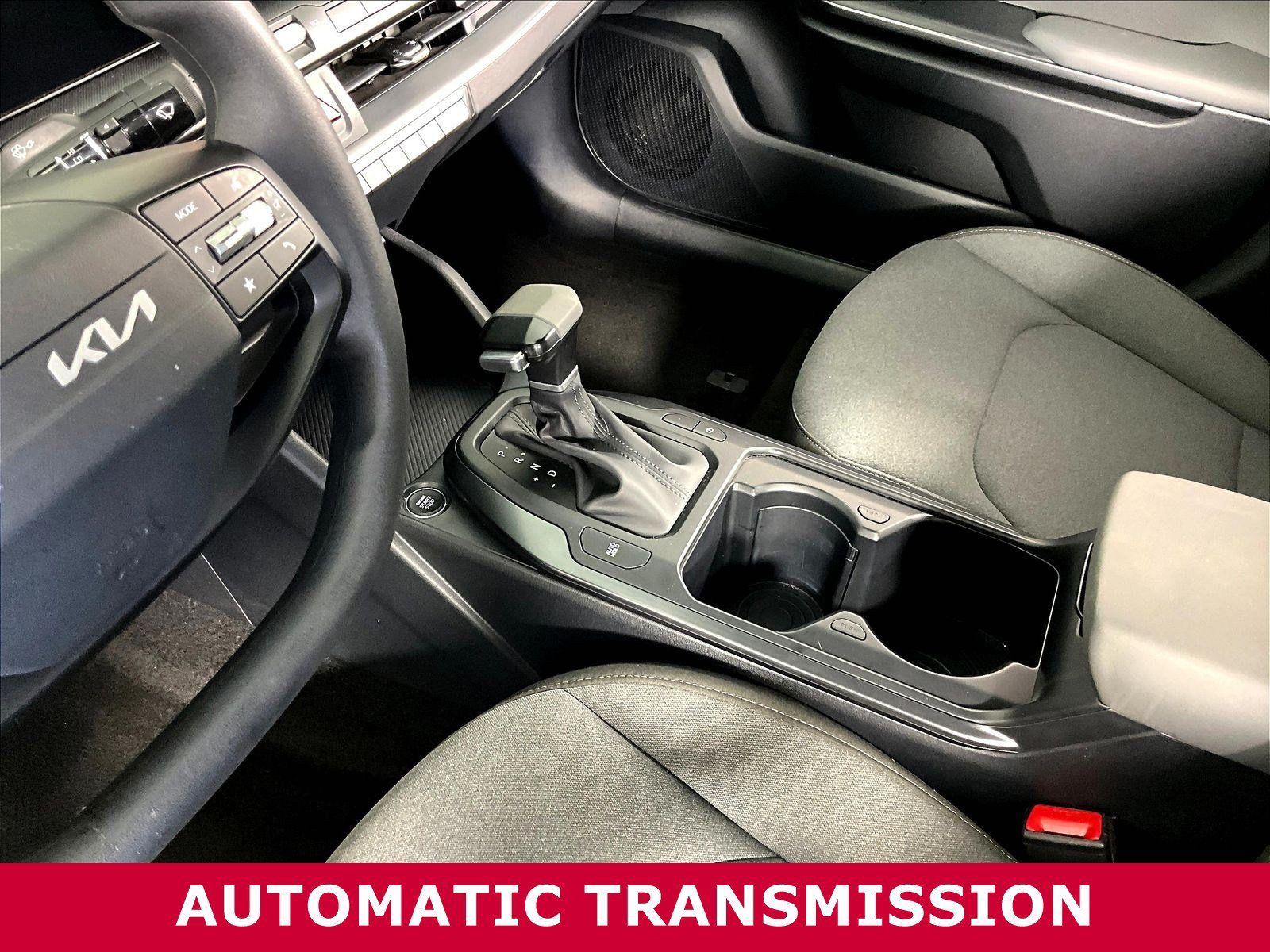 Certified 2025 Kia K4 FWD image 16