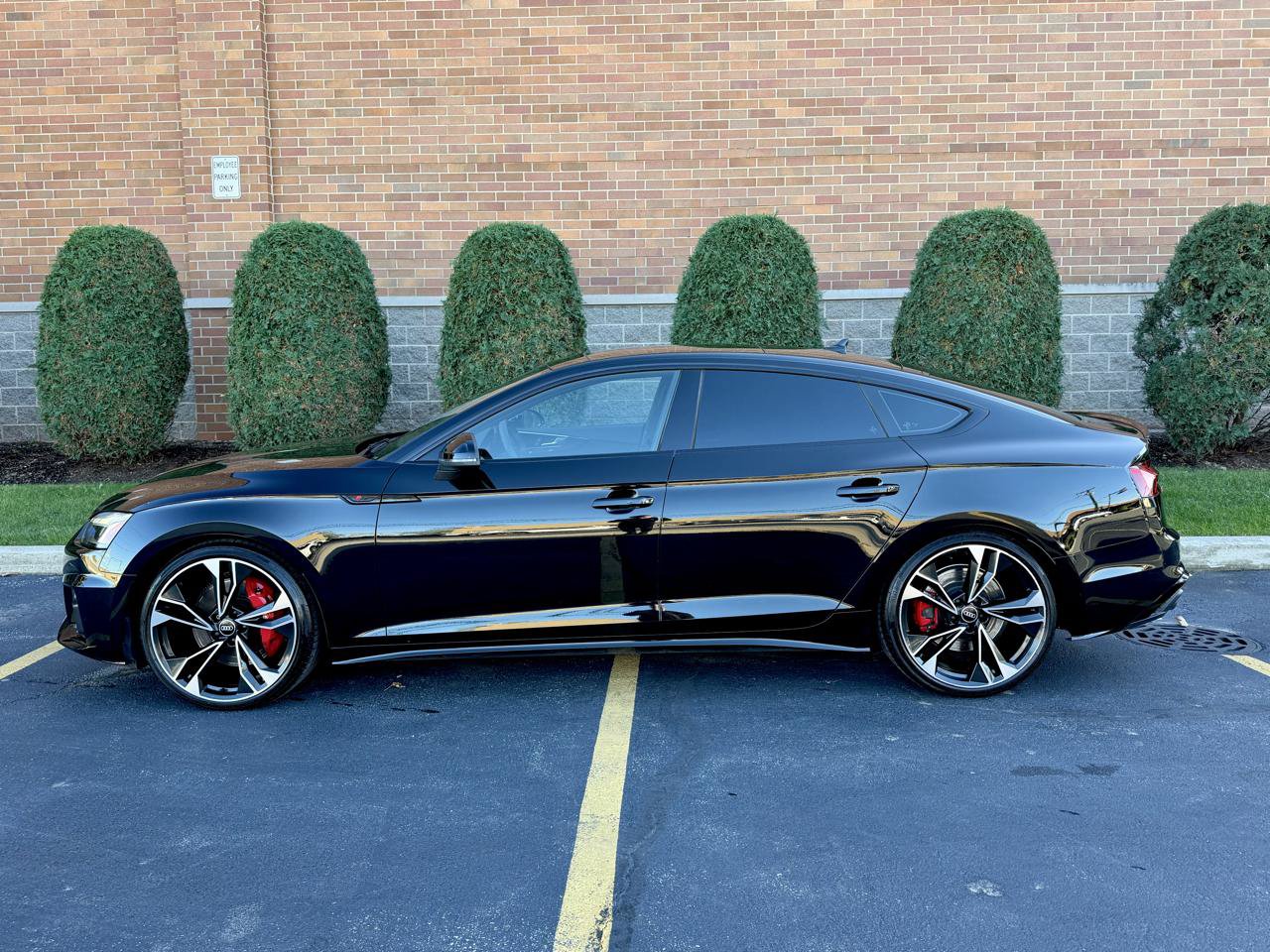 Used 2023 Audi S5 Premium Plus w/ Premium Plus Package AWD/4WD image 2