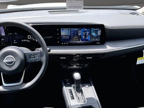 New 2026 Nissan Kicks SV w/ Interior Electronics Package AWD/4WD image 6