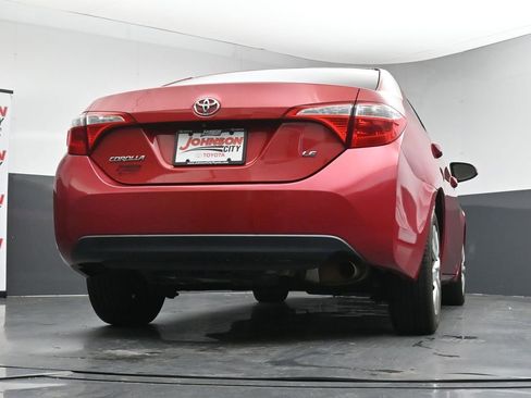 Used 2016 Toyota Corolla LE FWD image 37