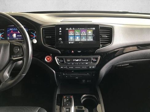Used 2022 Honda Pilot Touring image 15