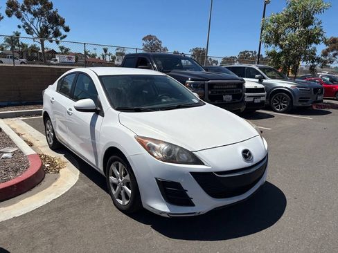 Used 2010 MAZDA MAZDA3 i Touring FWD image 5