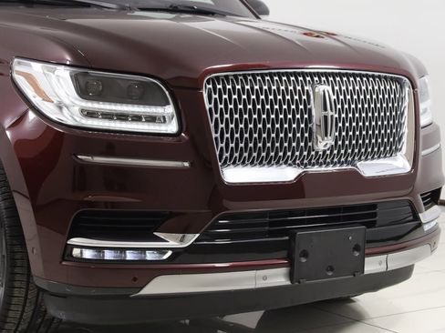 Used 2019 Lincoln Navigator Reserve image 44