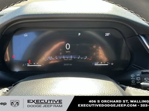 Used 2023 Jeep Grand Cherokee Altitude AWD/4WD image 14