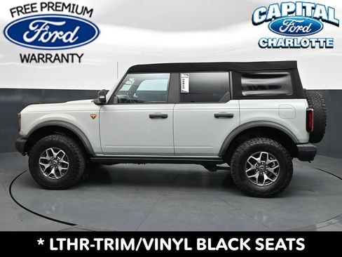 Used 2022 Ford Bronco Badlands AWD/4WD image 5