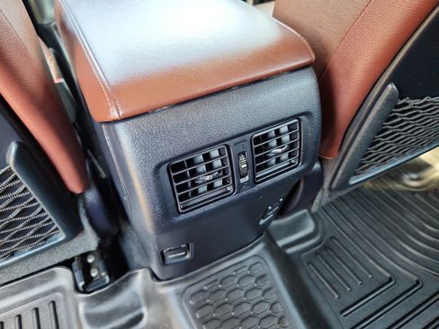 Used 2018 Toyota 4Runner Limited AWD/4WD image 13