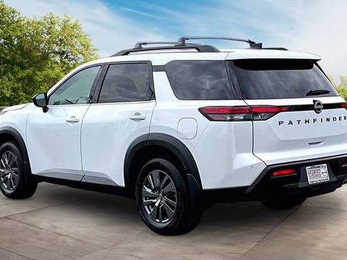 New 2026 Nissan Pathfinder SV FWD image 3