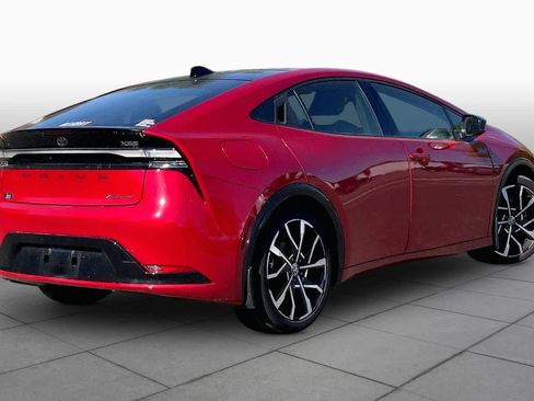 Used 2024 Toyota Prius Prime FWD image 13