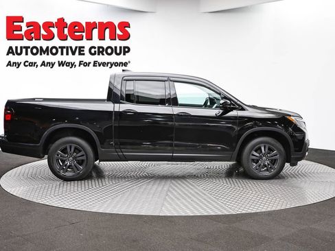 Used 2020 Honda Ridgeline Sport image 4