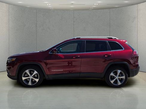 Used 2021 Jeep Cherokee Limited w/ Elite Package FWD image 6