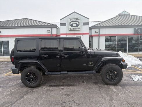 Used 2018 Jeep Wrangler Unlimited Sahara image 8