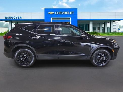 New 2026 Chevrolet Blazer LT w/ Sound & Technology Package AWD/4WD image 7