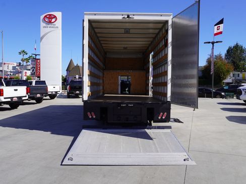 Used 2024 Ford E-450 and Econoline 450 Super Duty w/ Power Windows & Locks Group RWD image 28