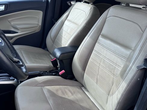 Certified 2019 Ford EcoSport Titanium image 8