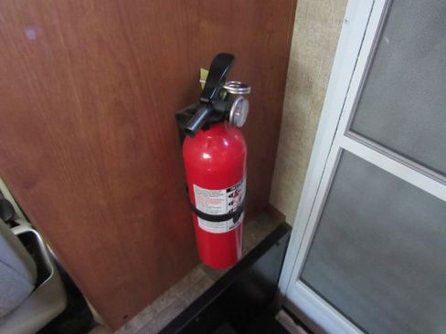 Used 2017 Ford E-450 and Econoline 450 Super Duty w/ Motorhome Prep Package image 58