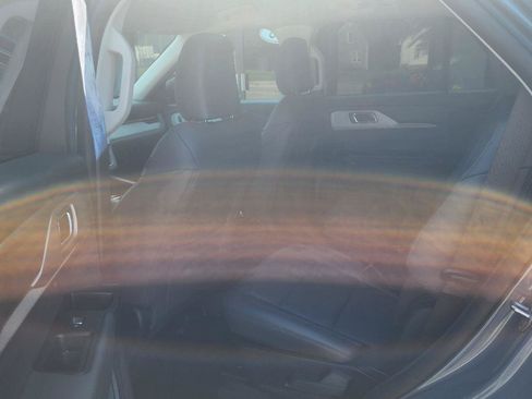 Used 2026 Ford Explorer Active w/ Active Comfort Package AWD/4WD image 19