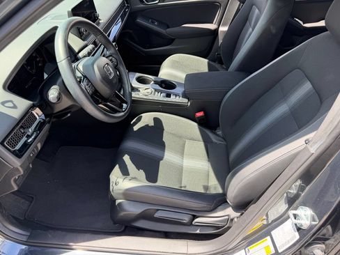 Used 2025 Honda Civic Sport image 23