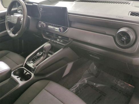 Certified 2023 Chevrolet Colorado Trail Boss w/ Technology Package image 27