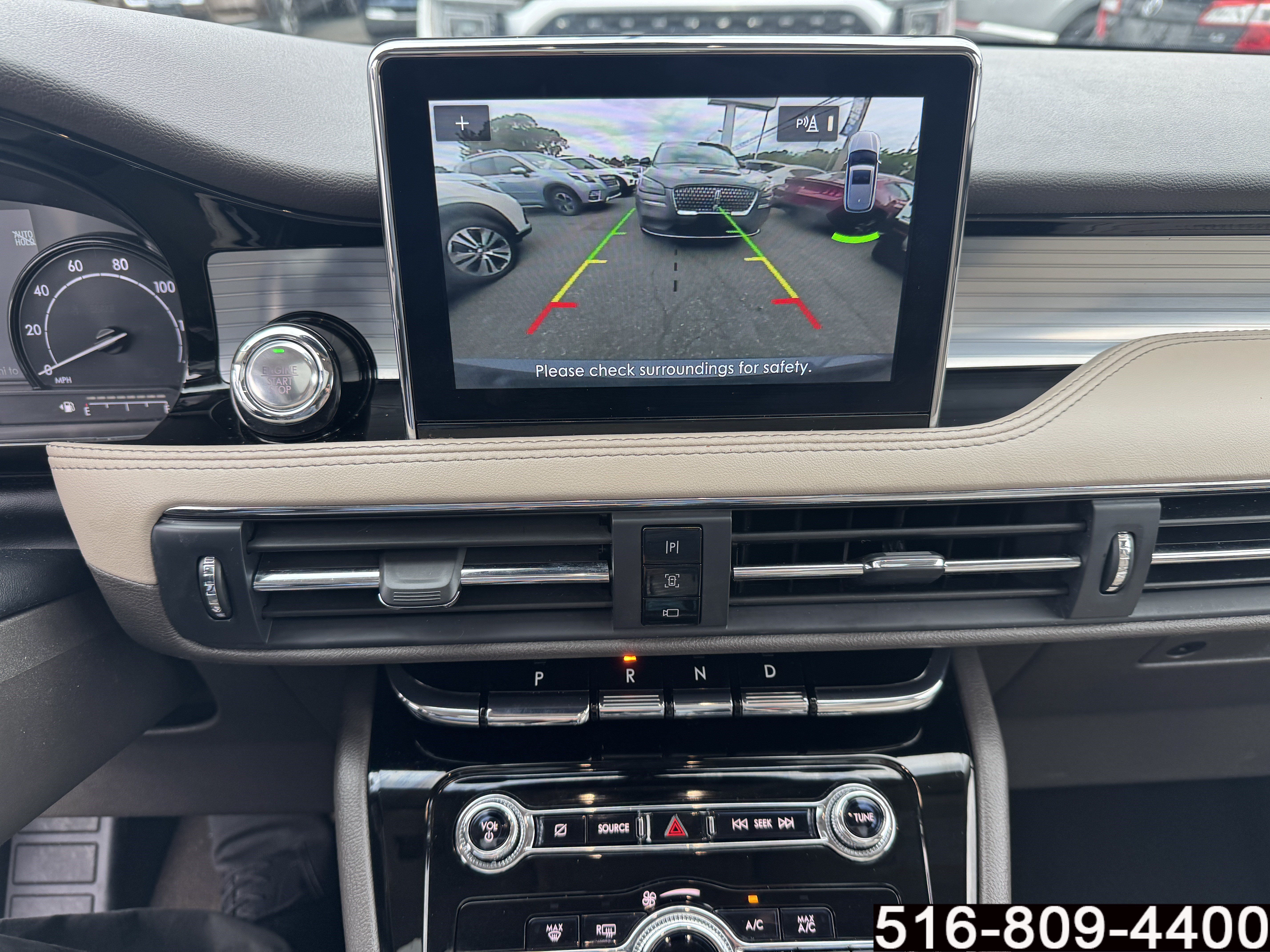 Used 2022 Lincoln Corsair AWD w/ Premium Package image 18