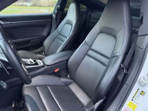 Used 2023 Porsche 911 Carrera 4S image 10