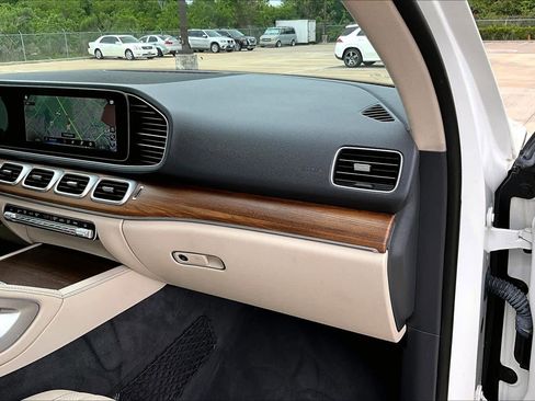 Used 2020 Mercedes-Benz GLE 350 image 19