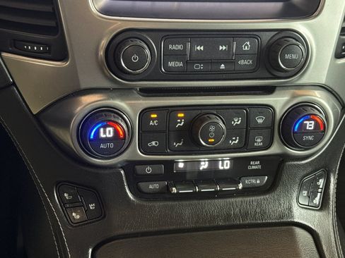 Used 2015 Chevrolet Tahoe LTZ AWD/4WD image 30