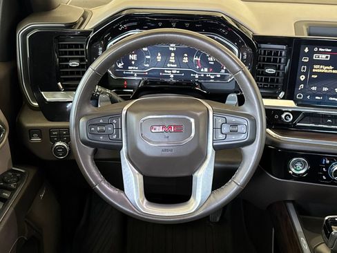 Used 2023 GMC Sierra 1500 SLT w/ SLT Premium Package AWD/4WD image 13