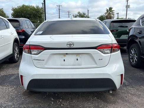 Used 2024 Toyota Corolla LE FWD image 13