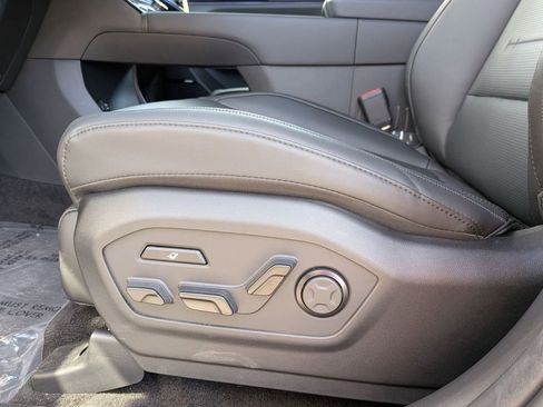 New 2025 Hyundai Santa Fe Calligraphy image 18