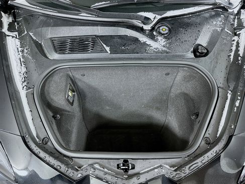 Used 2024 Chevrolet Corvette Stingray Coupe w/ Z51 Performance Package image 26